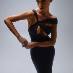 Cut out glam dress detail